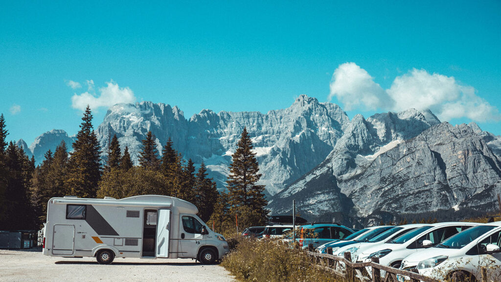 how to convert a van into a camper 1